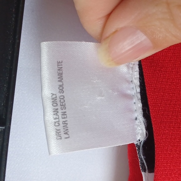 VTG Plaza South Red Button Blazer & Skirt 2 Pc Set, Suit Outfit Sz 12, satin trm - Picture 11 of 11